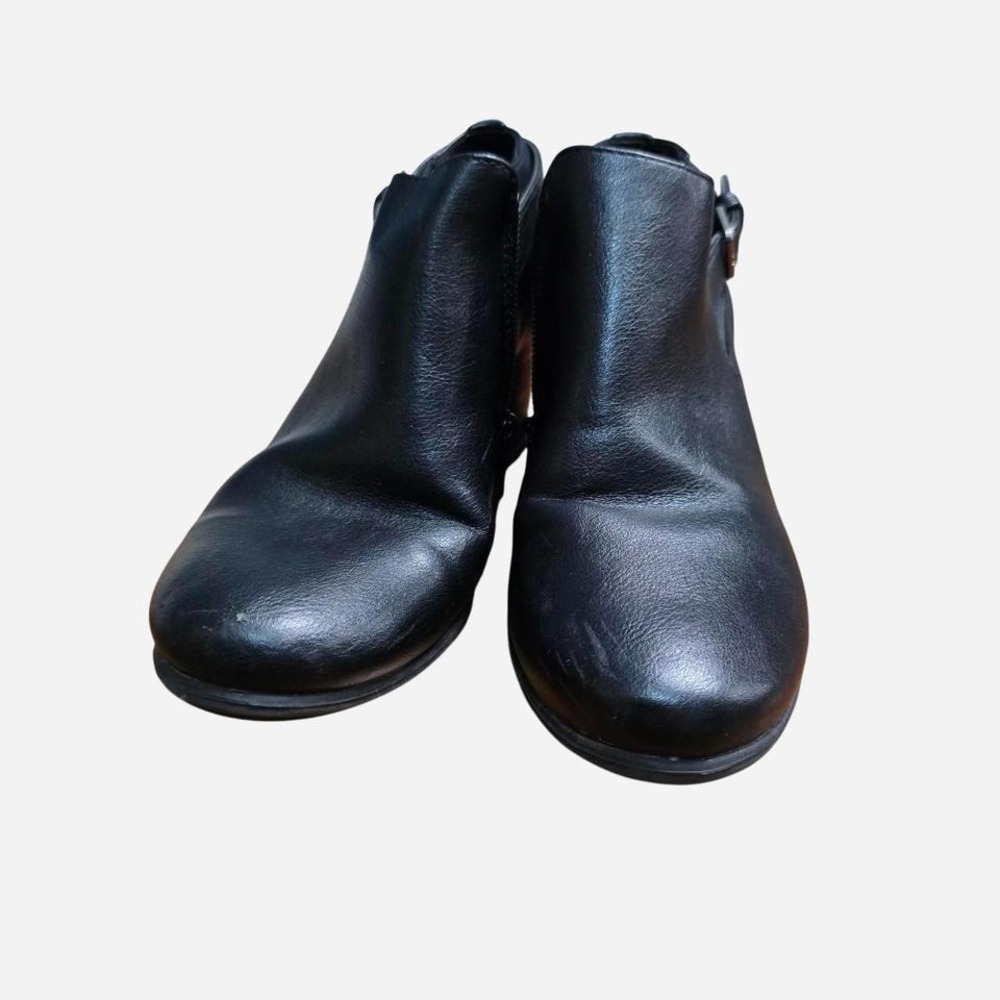 Black leather ankle boots‎ with buckle Sz 6